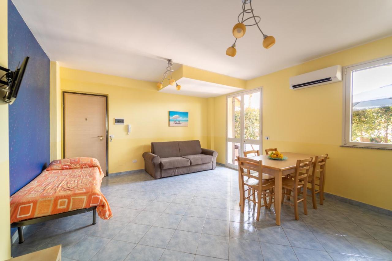 Le Ville Della Contea -Vacation Rentals Mascali Bagian luar foto