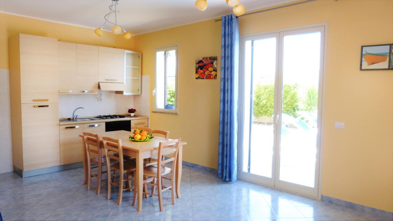 Le Ville Della Contea -Vacation Rentals Mascali Bagian luar foto
